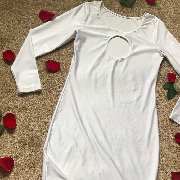 Sexy White Dress - Picture 2 of 3